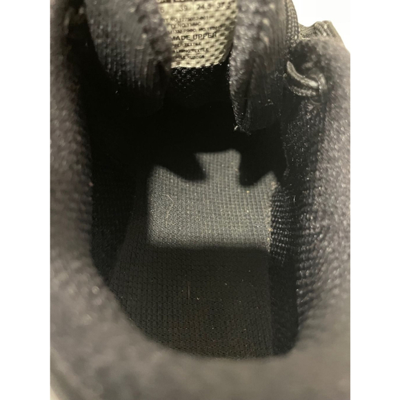 Under Armour Curry 2 Low Essential Basketball Shoes - Black/Grey - Size 6.5Y - Picture 11 of 15